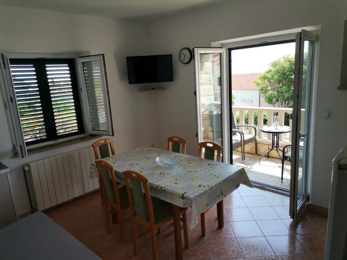 Matko 1 Appartement Bol Buitenkant foto